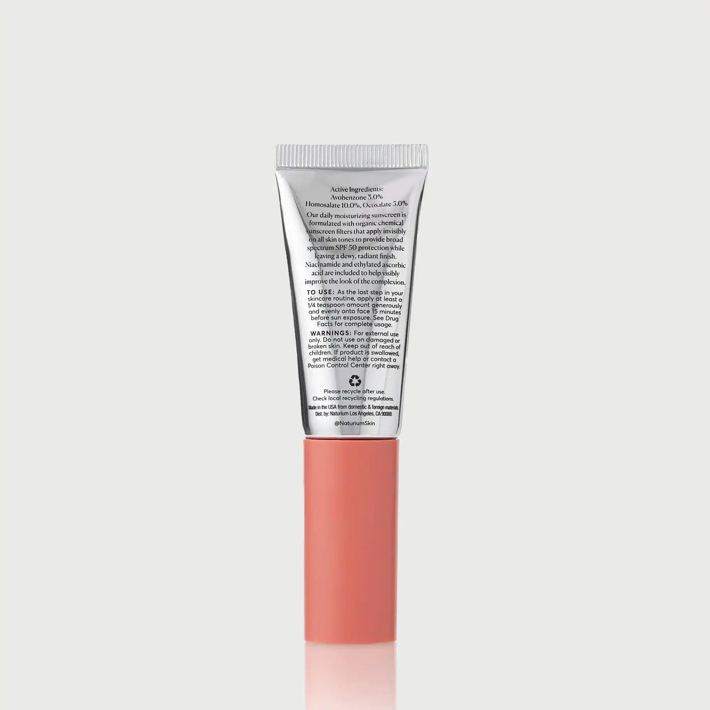 dew-glow-moisturizer-spf-50-travel-size-f1 NATR-10157_Dew-Glow-Moisturizer-SPF-50-Mini_back_capon_bonebkgd_d7cb9bbb-e294-42e2-8d5a-28c73c09b5b5.webp